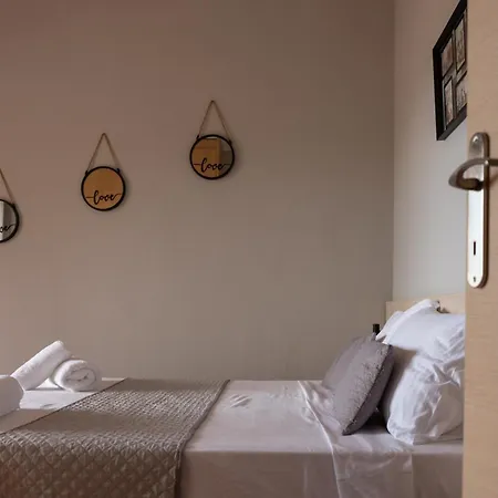 Gasthuis Mysea Villasnikiti 4*