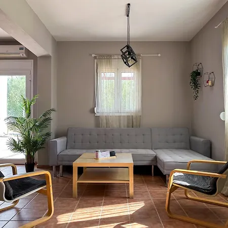 Gasthuis Mysea Villasnikiti 4*