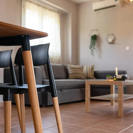 Mysea Villasnikiti 4*