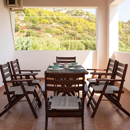 Mysea Villasnikiti Guest house *